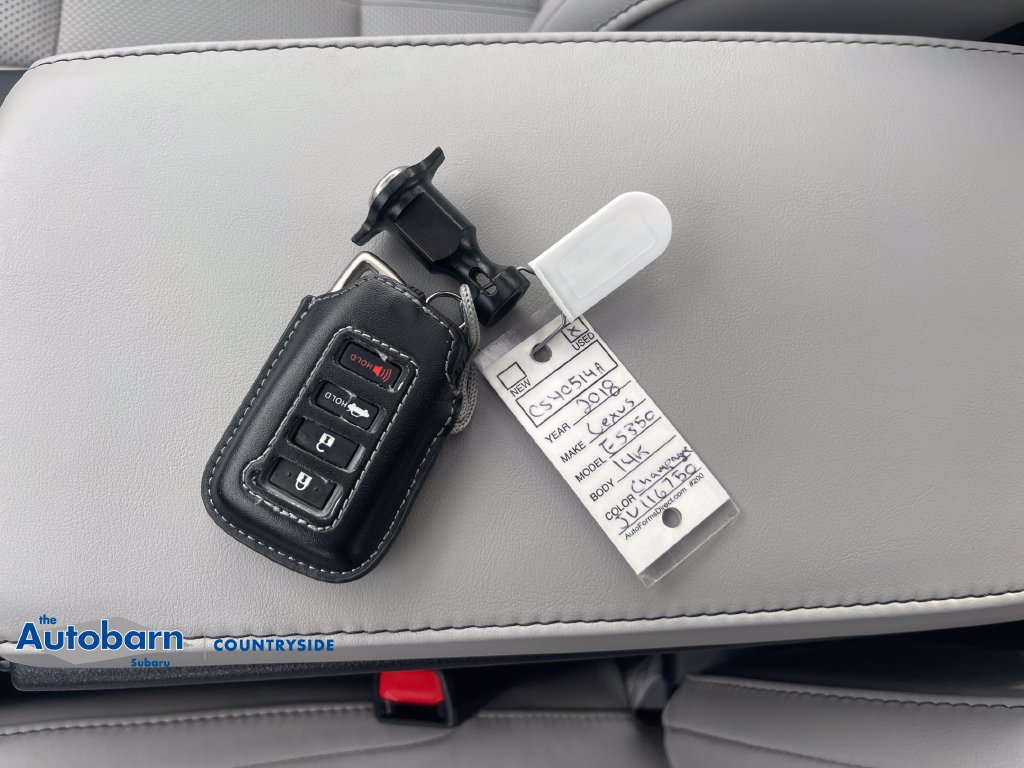 Used 2018 Lexus ES 350 w/ Luxury Package w/Wood Trim FWD image 22