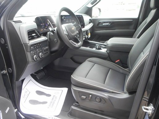 New 2026 Chevrolet Suburban Premier w/ Sun And Tow Package image 9