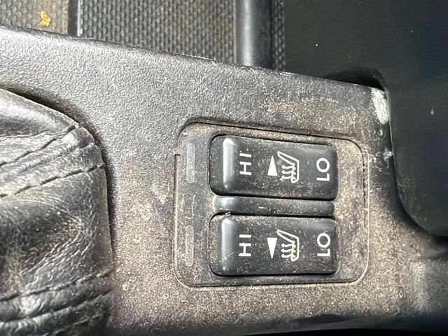 Used 2012 Subaru Forester 2.5X Premium w/ All-Weather Pkg AWD/4WD image 32
