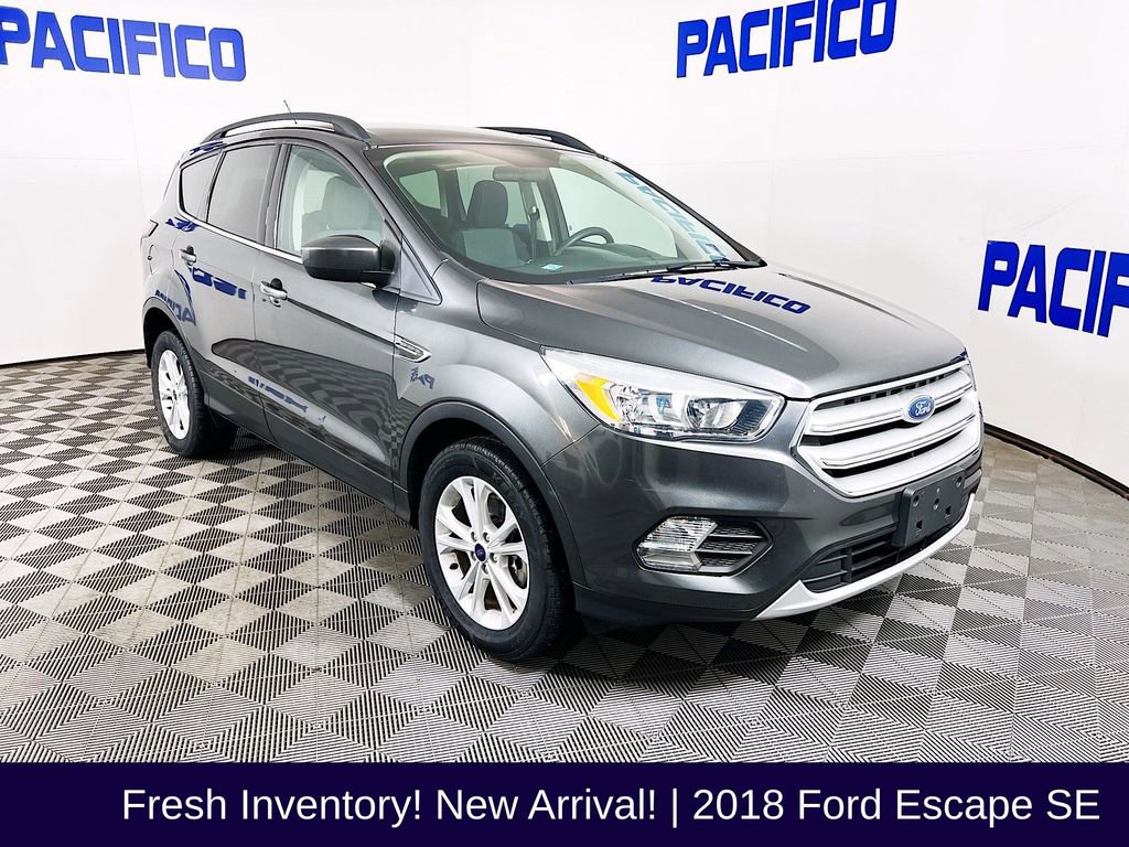 Certified 2018 Ford Escape SE image 1
