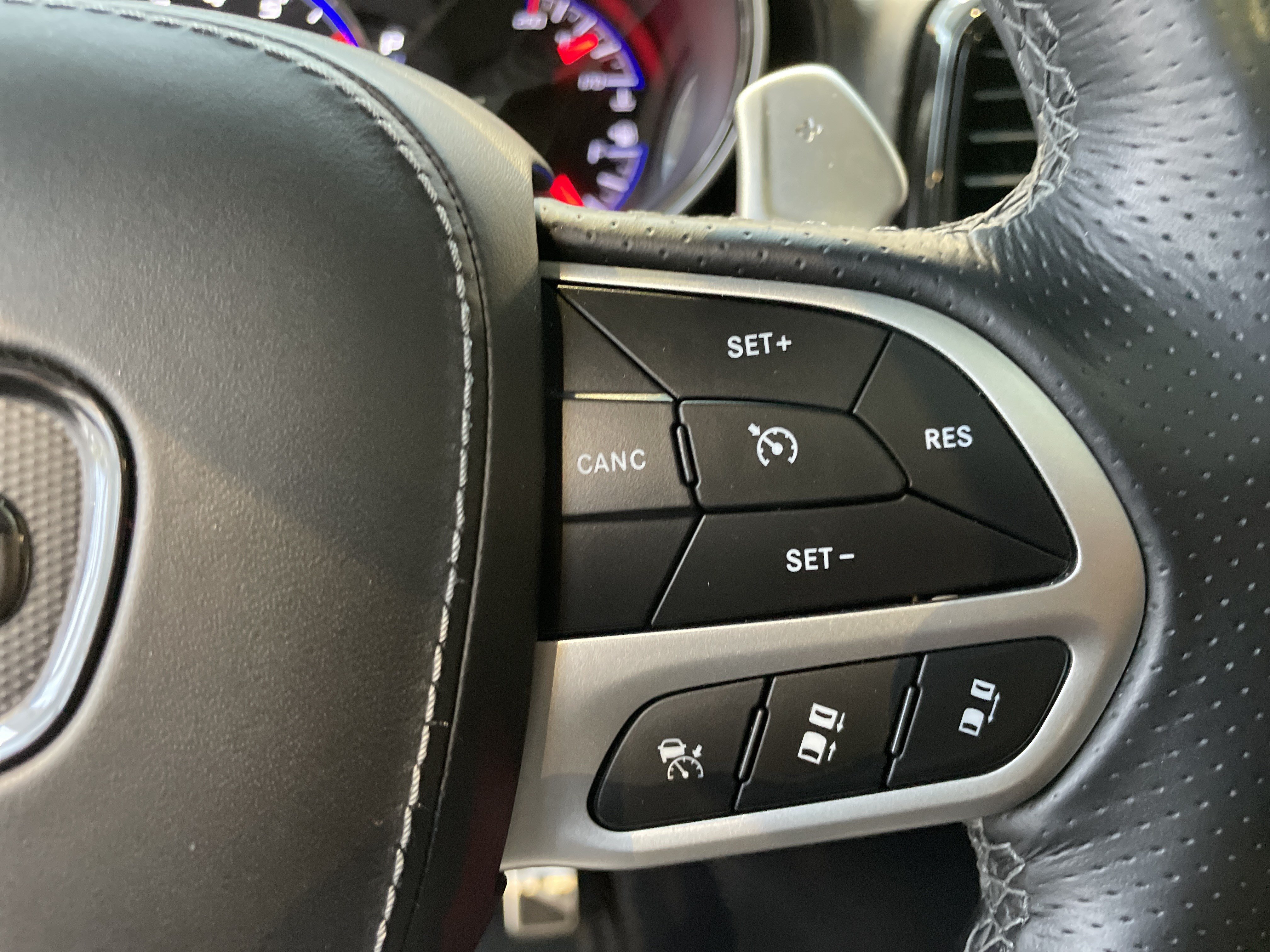 Used 2021 Jeep Grand Cherokee Trackhawk AWD/4WD image 22