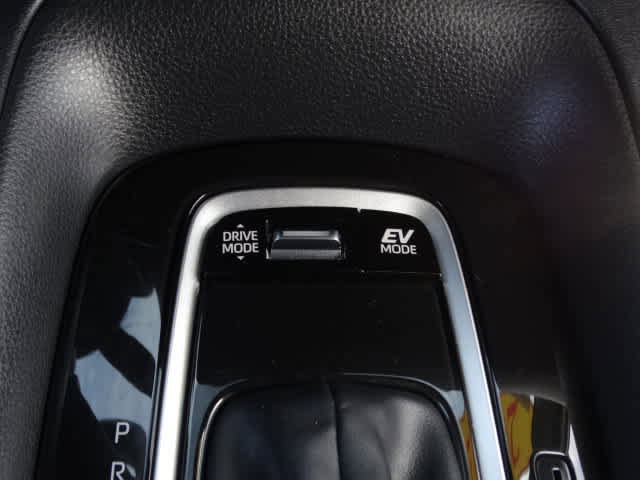 Used 2024 Toyota Corolla SE image 32