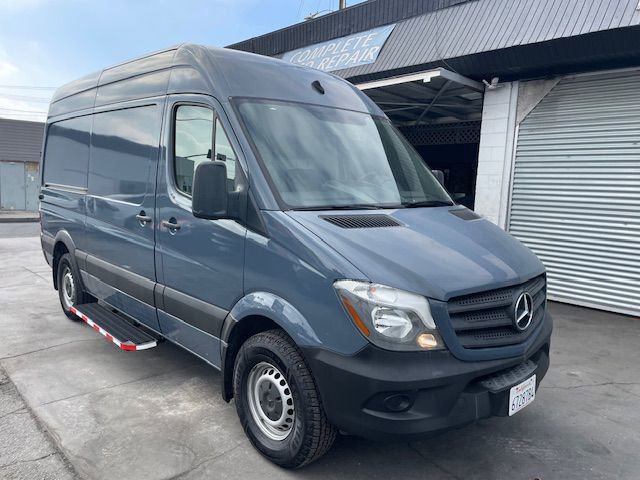 Used 2018 Mercedes-Benz Sprinter 2500 image 4