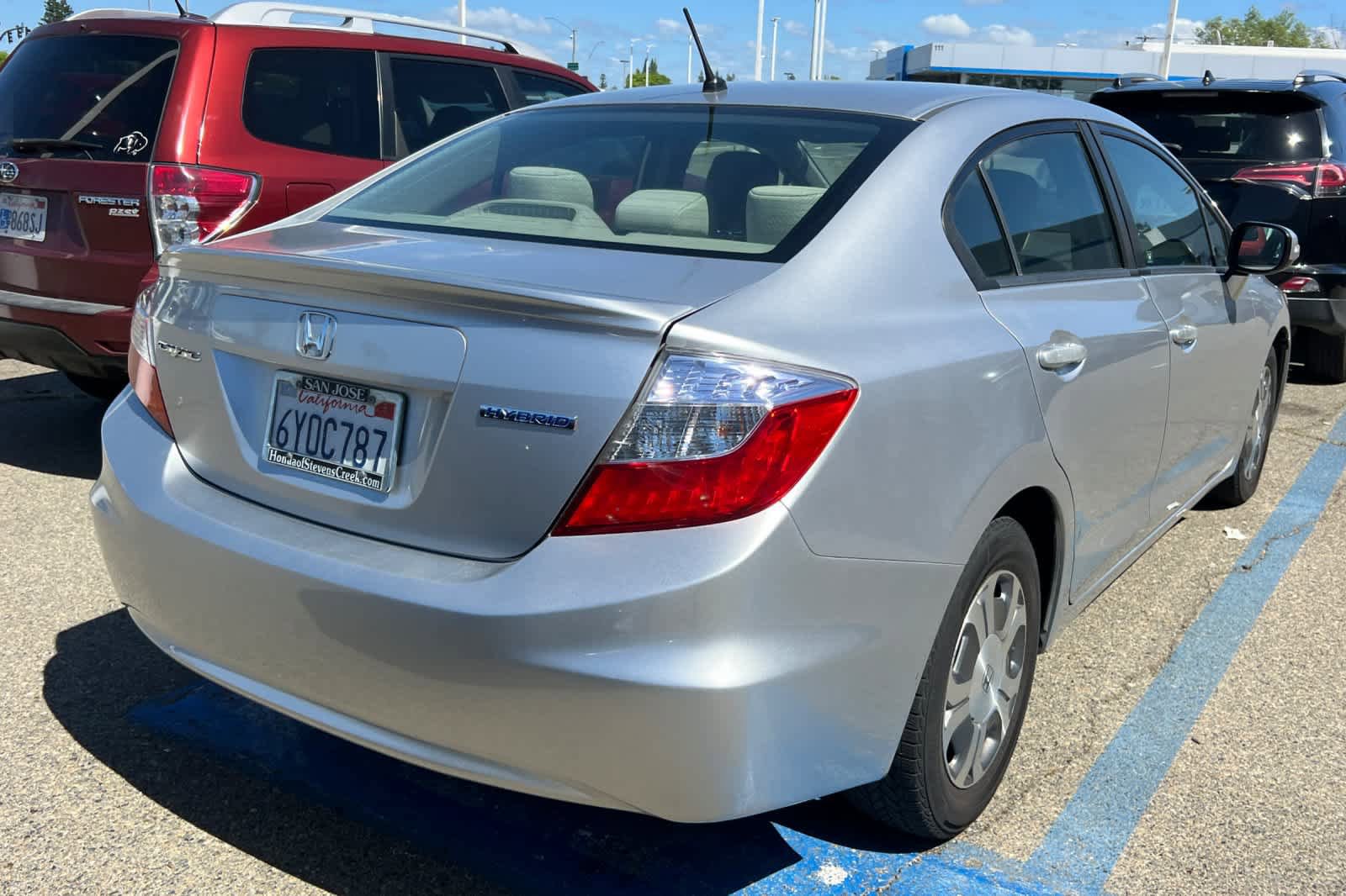 Used 2012 Honda Civic Hybrid Sedan image 4