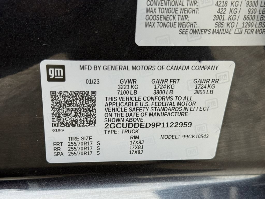 Used 2023 Chevrolet Silverado 1500 LT AWD/4WD image 28