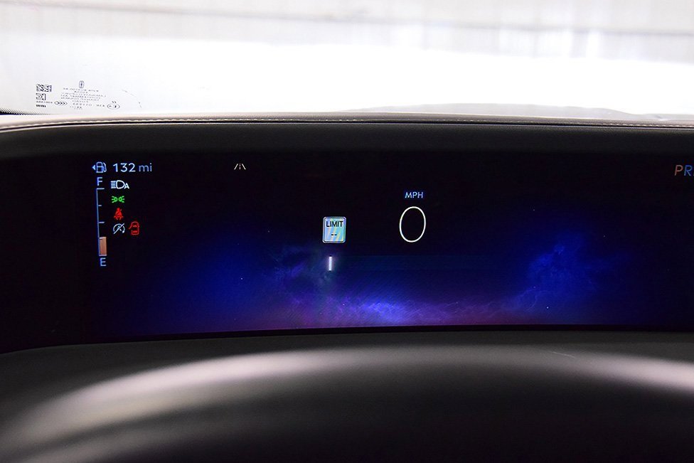 Used 2024 Lincoln Nautilus Reserve image 25