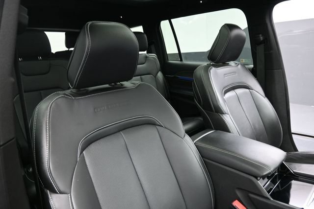 Used 2023 Jeep Grand Cherokee L Overland AWD/4WD image 30