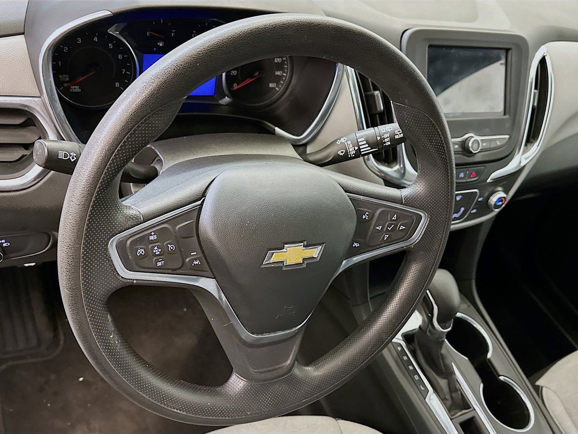 Used 2022 Chevrolet Equinox LT image 18