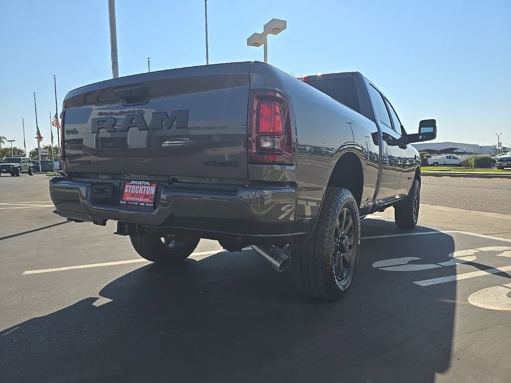 New 2026 RAM 2500 Big Horn AWD/4WD image 11