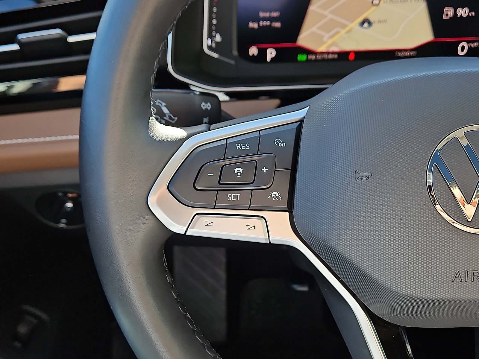 Used 2025 Volkswagen Jetta SEL image 17