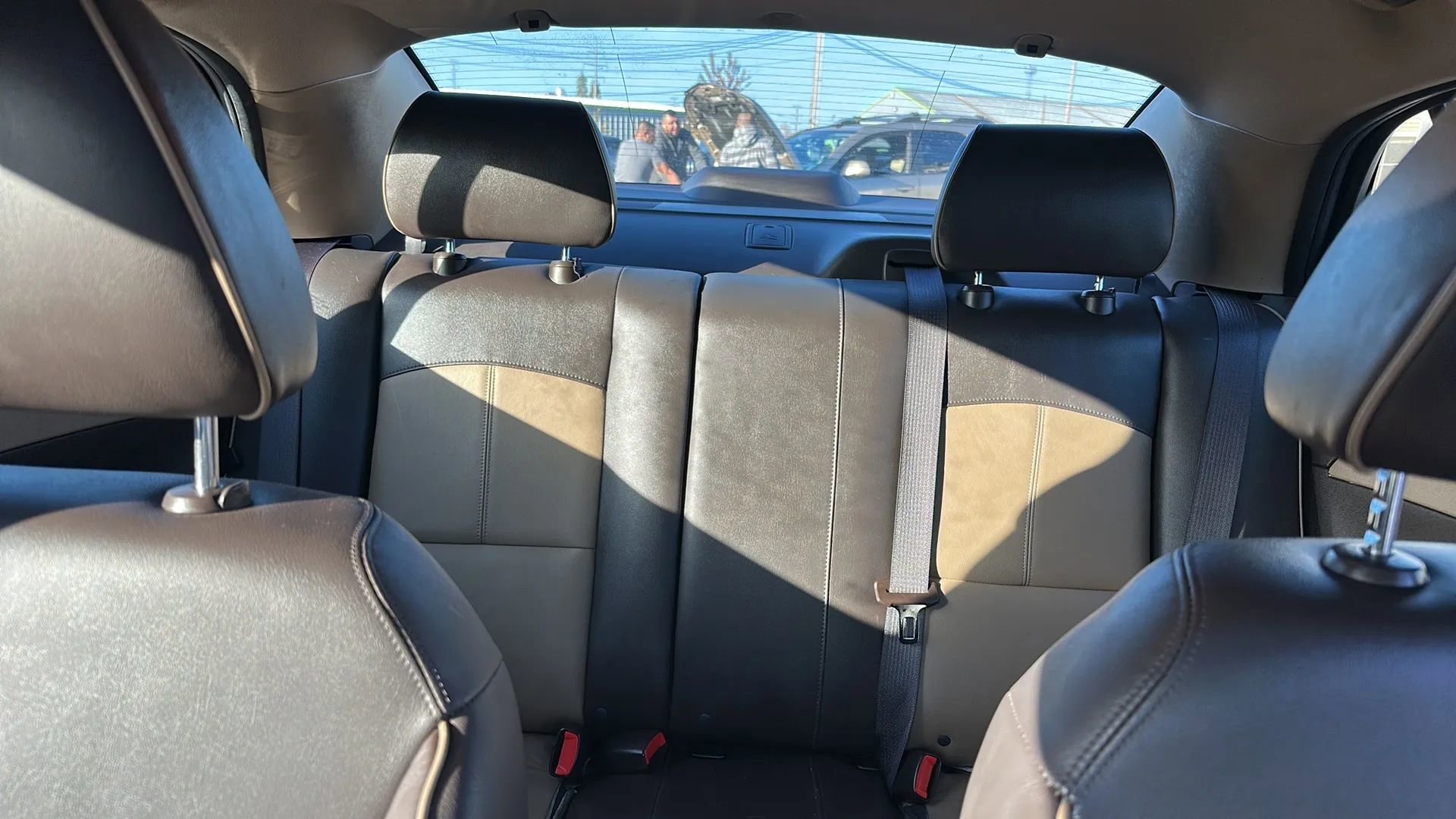 Used 2011 Chevrolet Malibu LTZ image 8