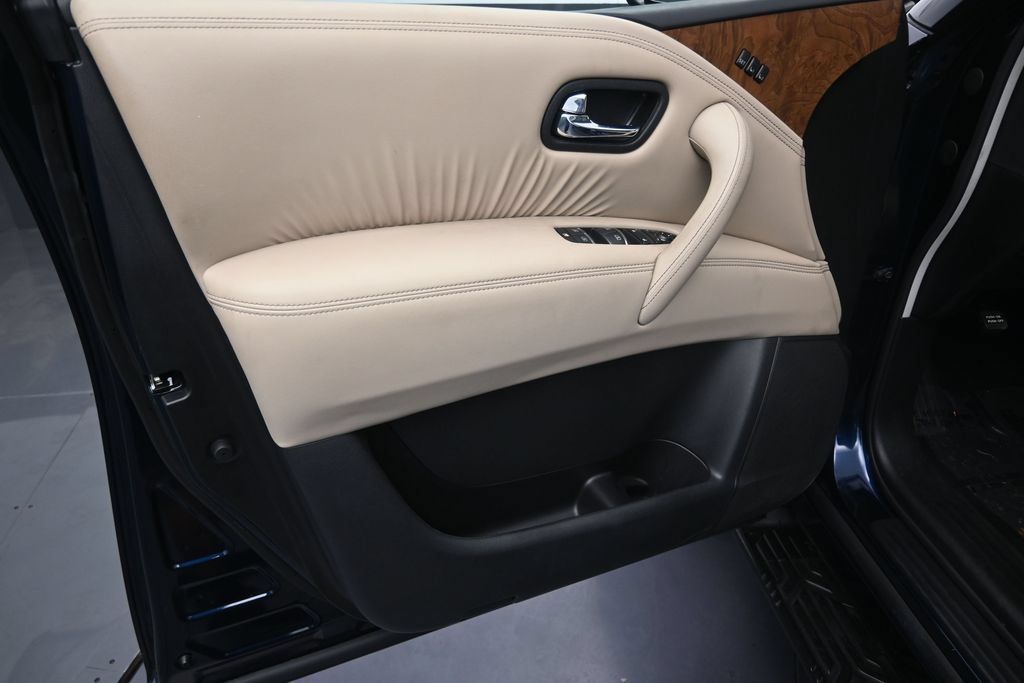 Used 2023 Nissan Armada SL RWD image 12