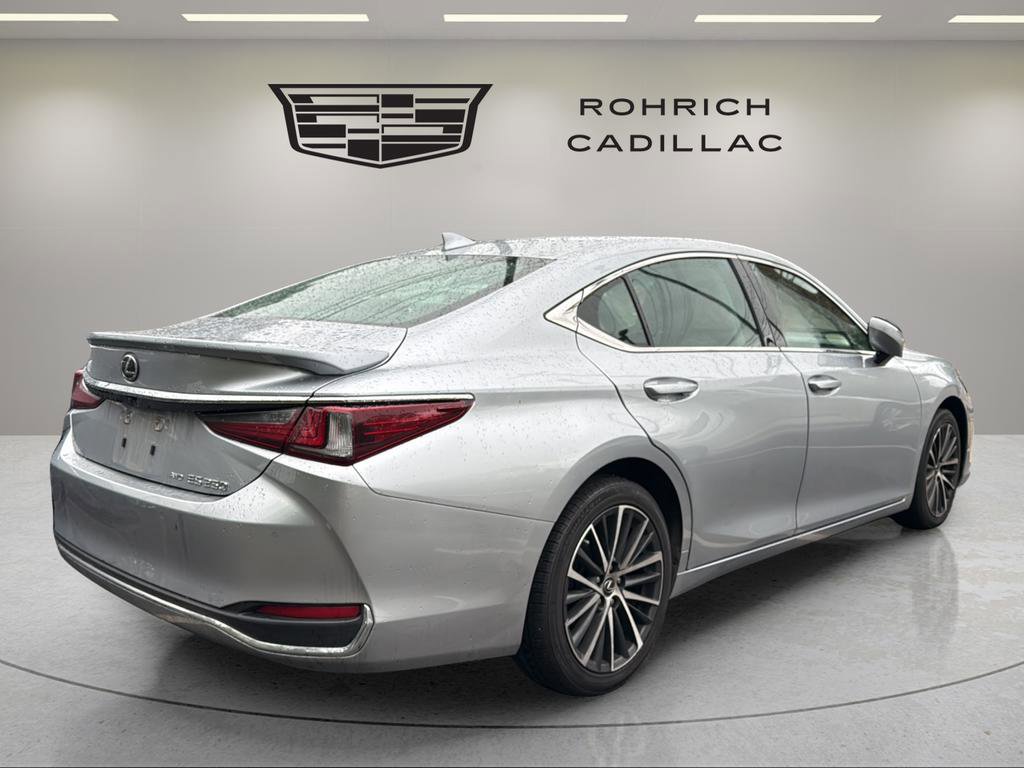 Used 2023 Lexus ES 250 w/ Premium Package AWD/4WD image 5