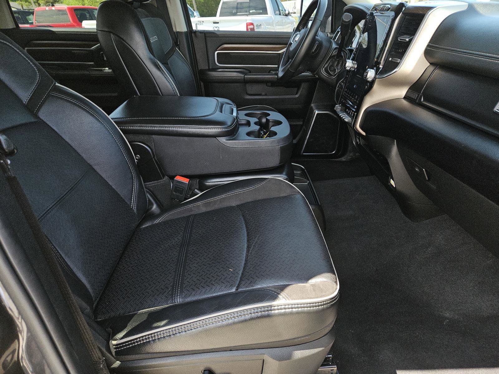 Used 2024 RAM 2500 Laramie w/ Safety Group AWD/4WD image 31