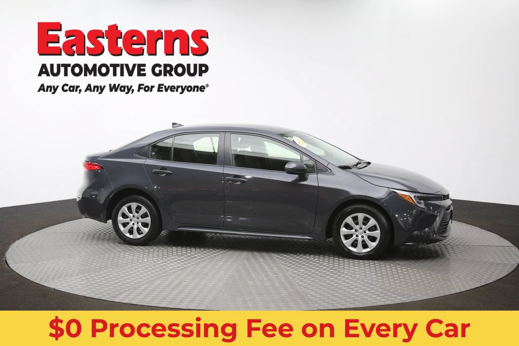 Used 2023 Toyota Corolla LE FWD image 45