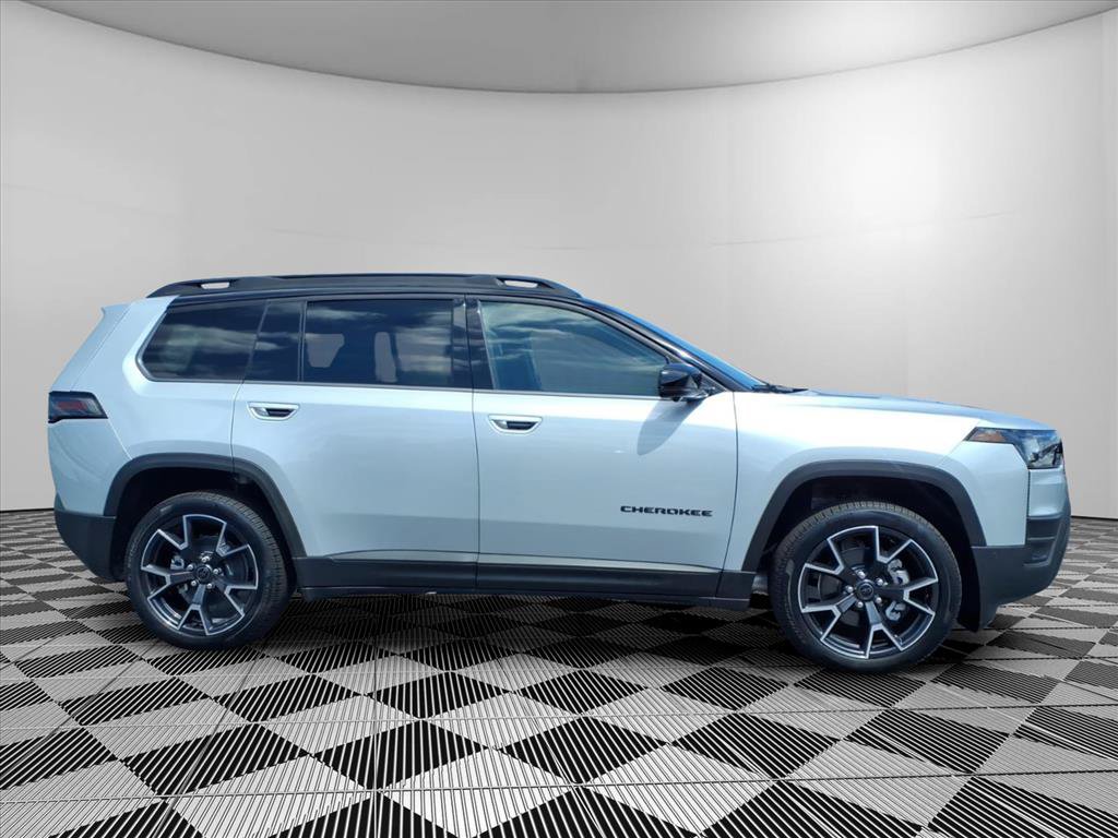 New 2026 Jeep Cherokee Overland w/ Advanced Pro Tech Group AWD/4WD image 15