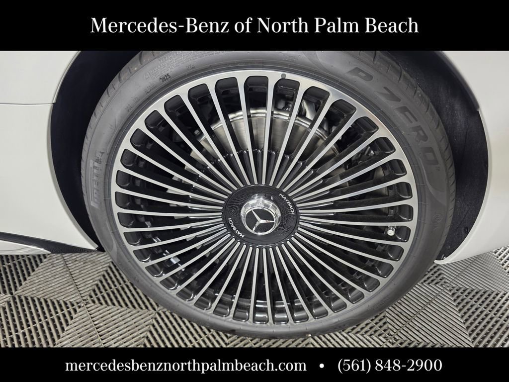 New 2026 Mercedes-Benz Maybach SL 680 image 6