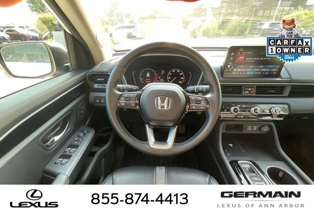 Used 2025 Honda Pilot Touring image 15