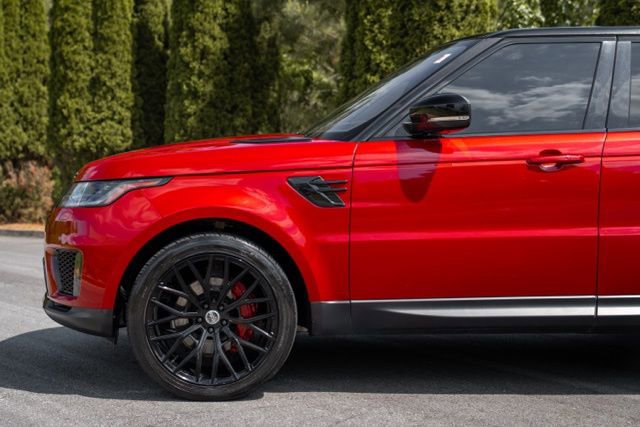 Used 2019 Land Rover Range Rover Sport SE image 10