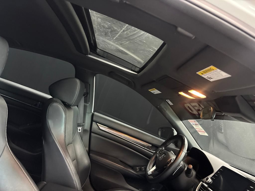 Used 2018 Honda Accord Sport image 12