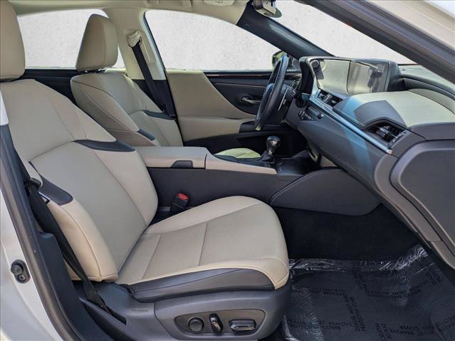 Used 2020 Lexus ES 300h FWD image 21