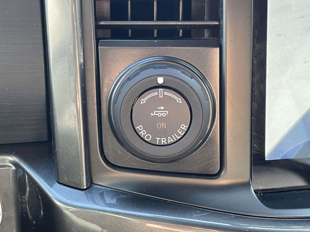 Used 2022 Ford F150 XLT w/ Equipment Group 302A High image 26