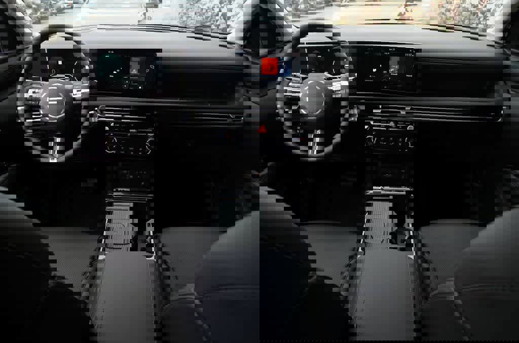 New 2026 Hyundai Tucson Limited image 6