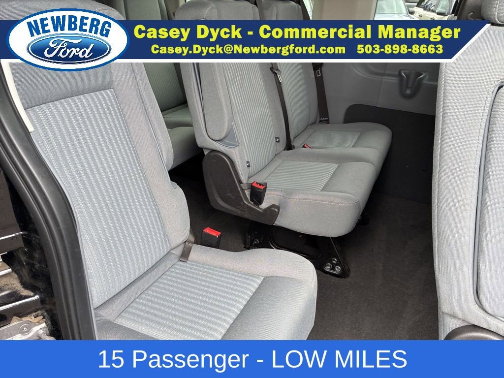 Used 2016 Ford Transit 350 XLT RWD image 12