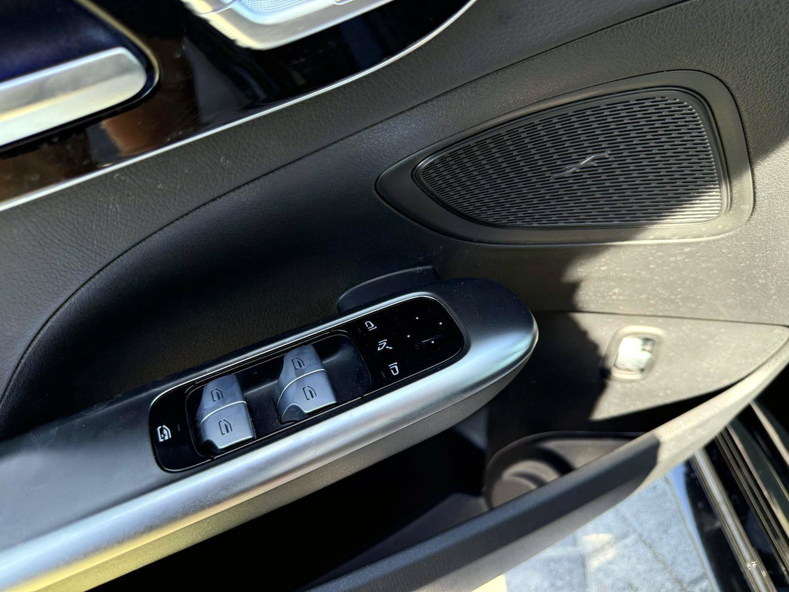 Certified 2023 Mercedes-Benz C 300 Sedan image 18