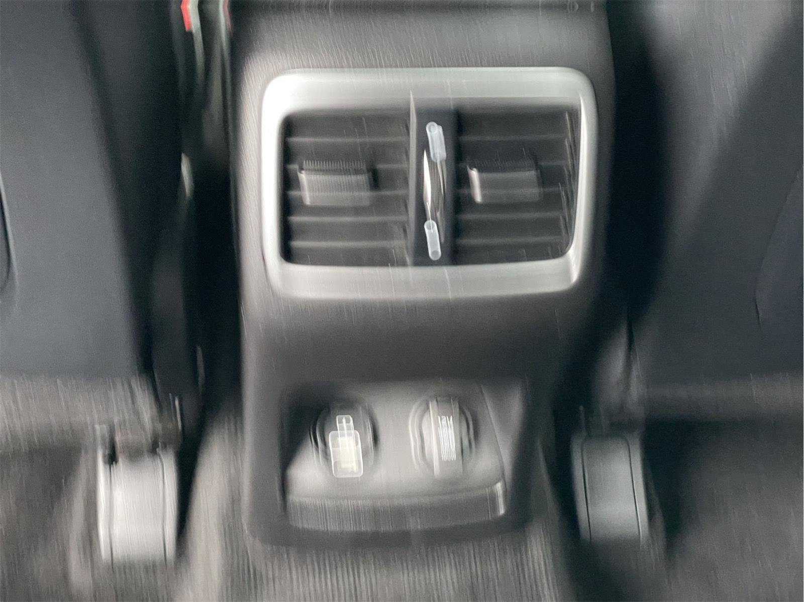 Used 2020 Kia Sportage EX AWD/4WD image 17