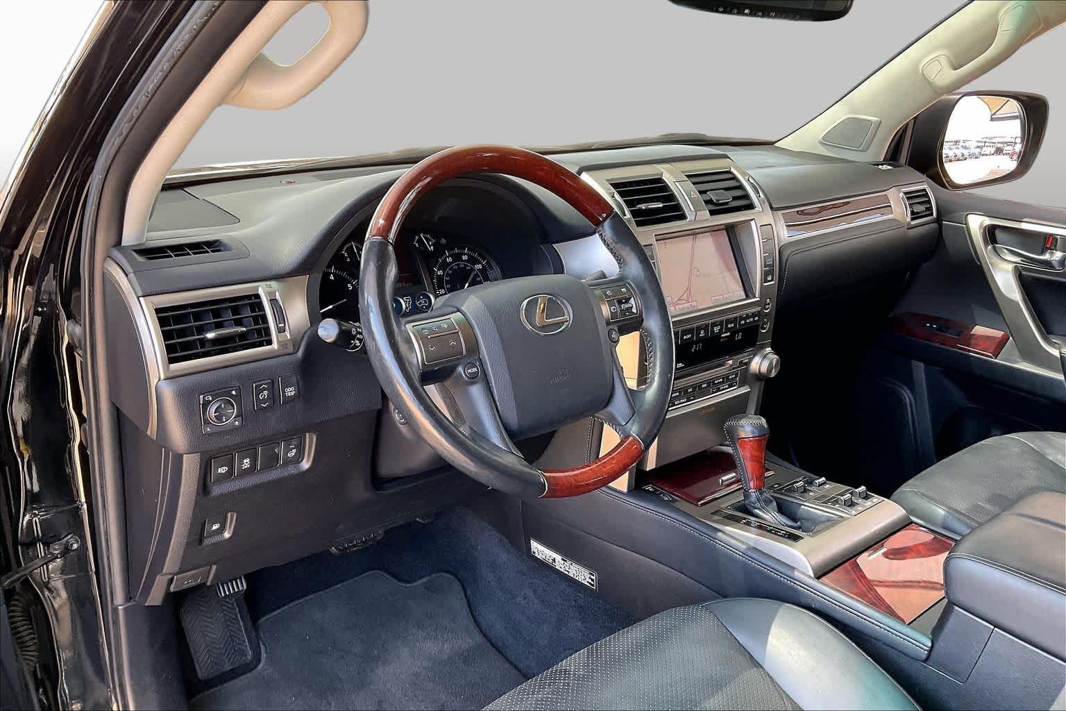 Used 2012 Lexus GX 460 Premium AWD/4WD image 17