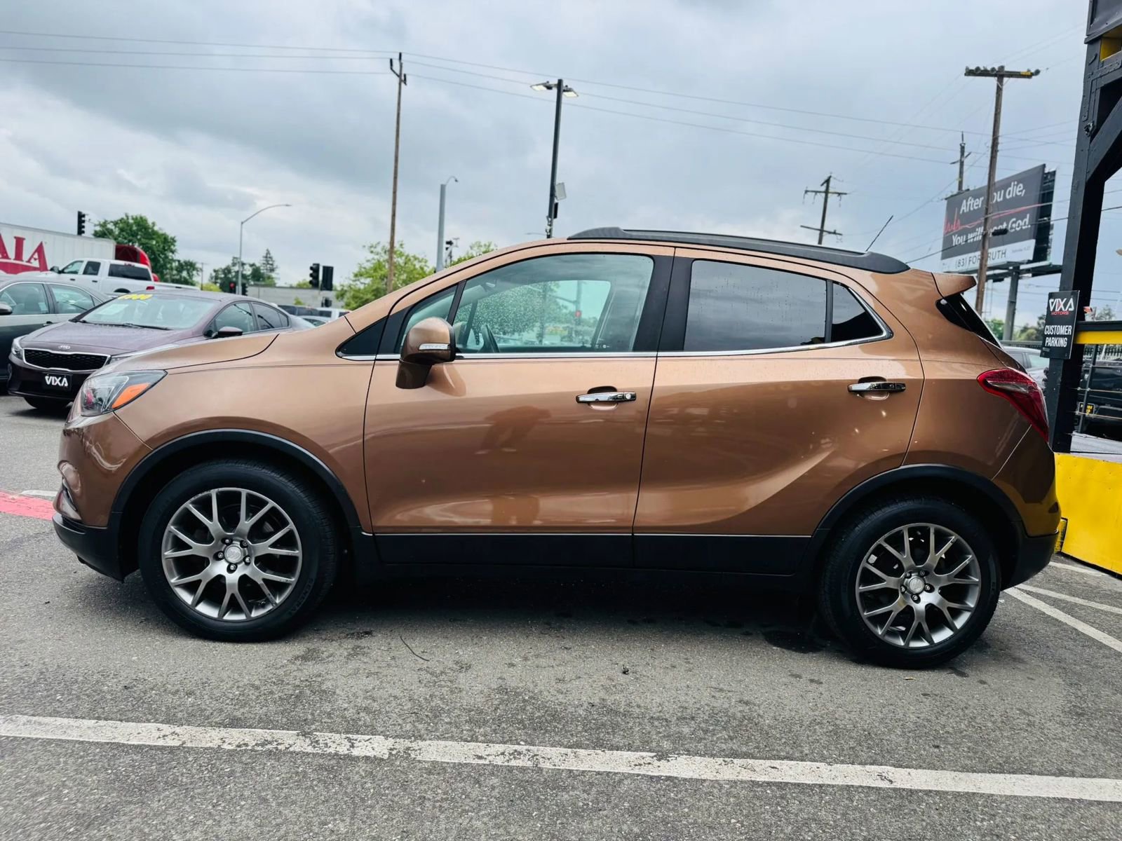 Used 2017 Buick Encore Sport Touring w/ Safety Package image 8