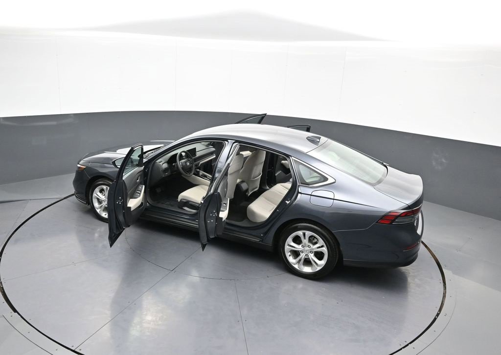 Certified 2023 Honda Accord LX image 43