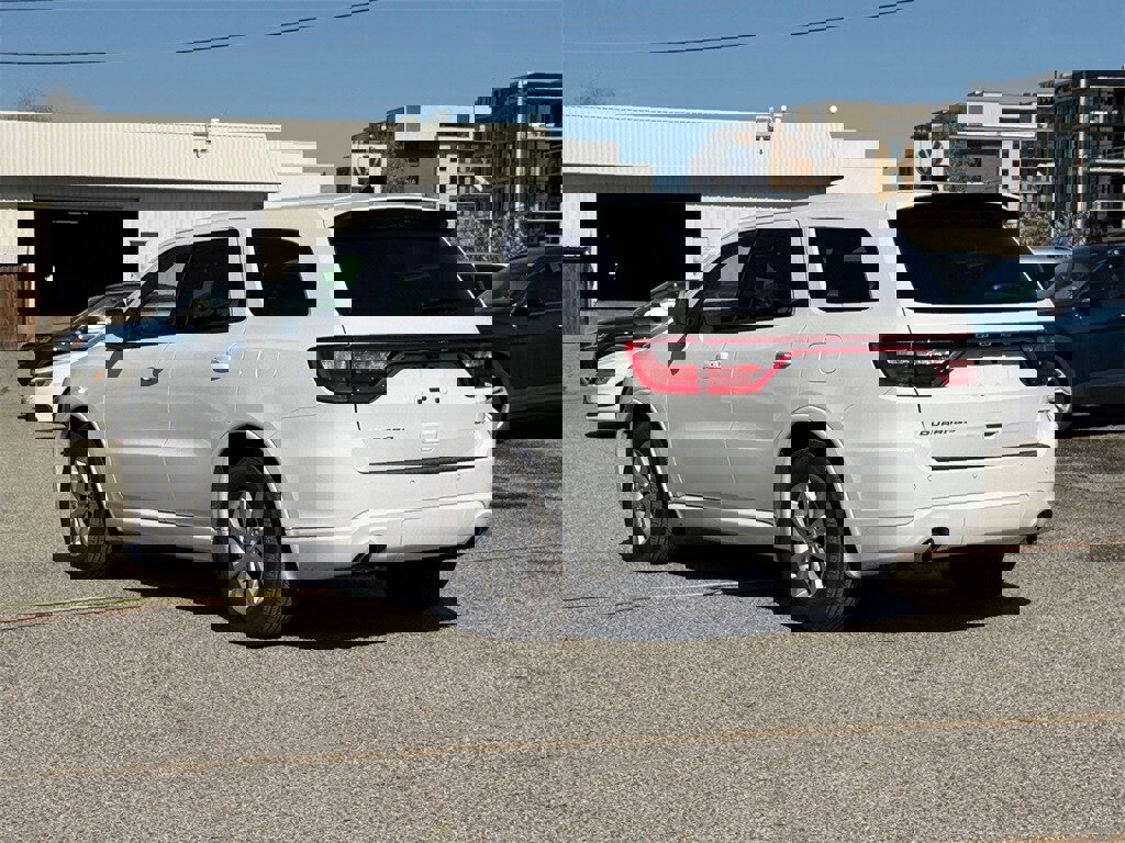 Used 2025 Dodge Durango GT image 7
