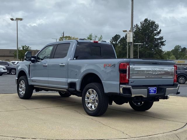 New 2026 Ford F250 4x4 Crew Cab Super Duty image 4