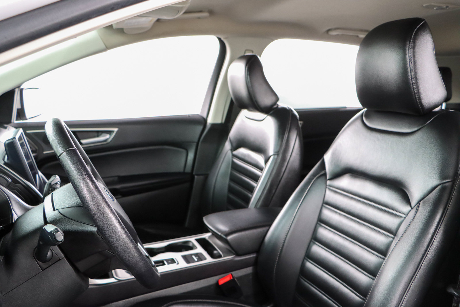 Used 2023 Ford Edge SEL AWD/4WD image 23
