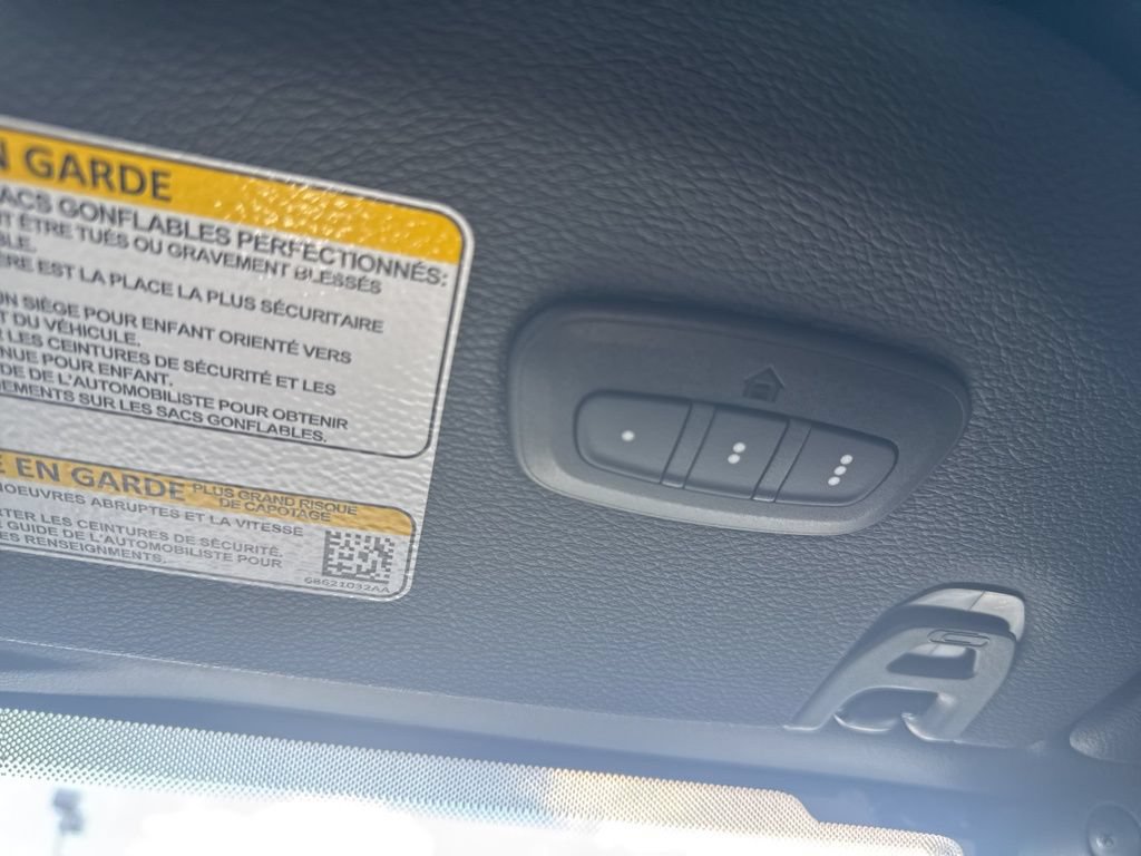 New 2025 Jeep Wrangler Unlimited Sahara AWD/4WD image 29