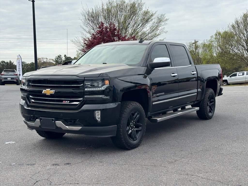 Used 2018 Chevrolet Silverado 1500 LTZ Z71 w/ LTZ Plus Package AWD/4WD image 7
