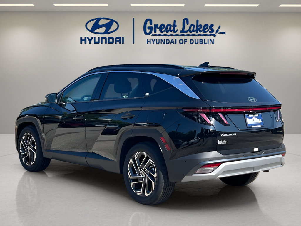 Certified 2025 Hyundai Tucson Limited FWD image 3