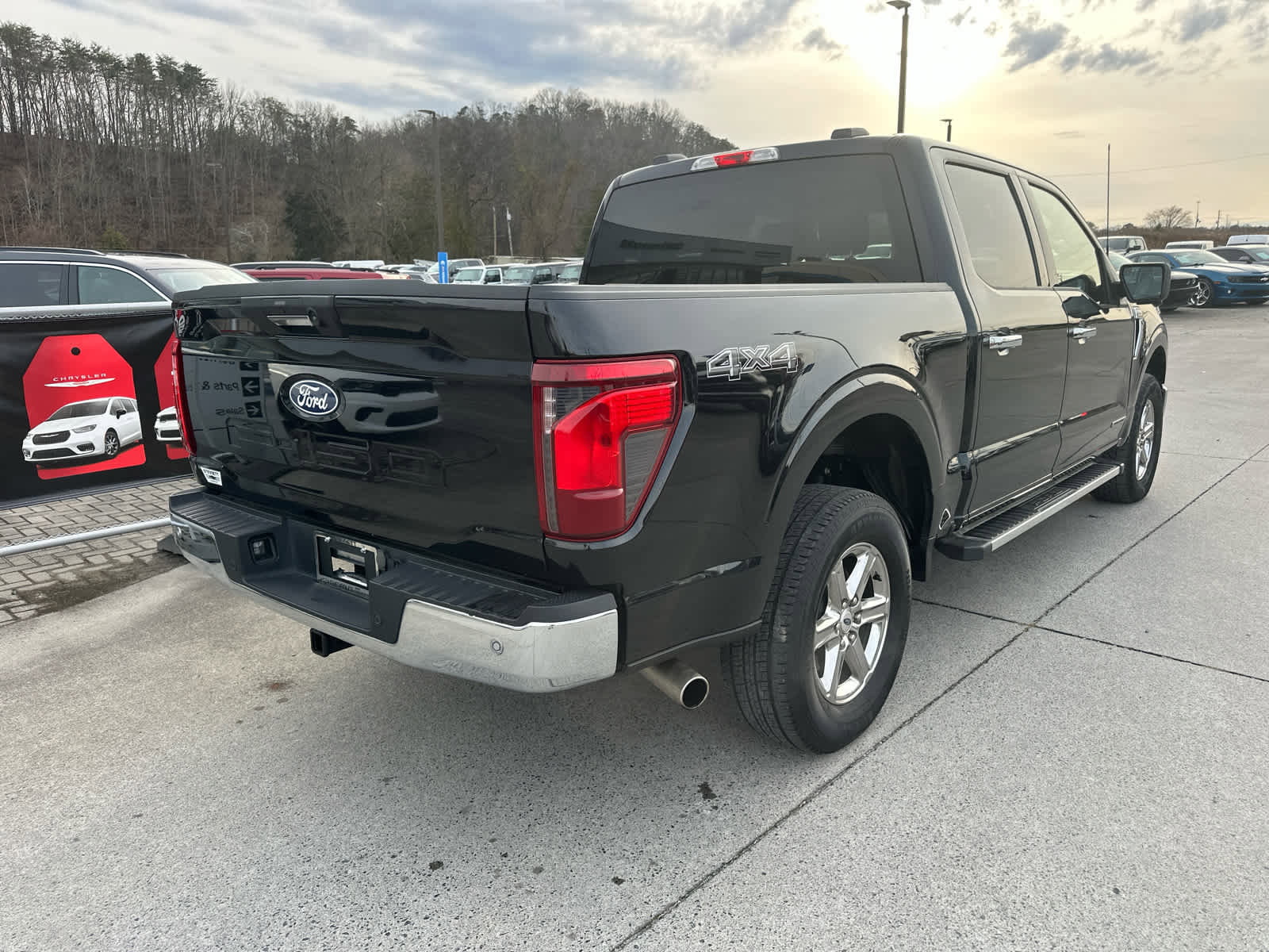 Used 2024 Ford F150 XLT w/ Mobile Office Package image 7