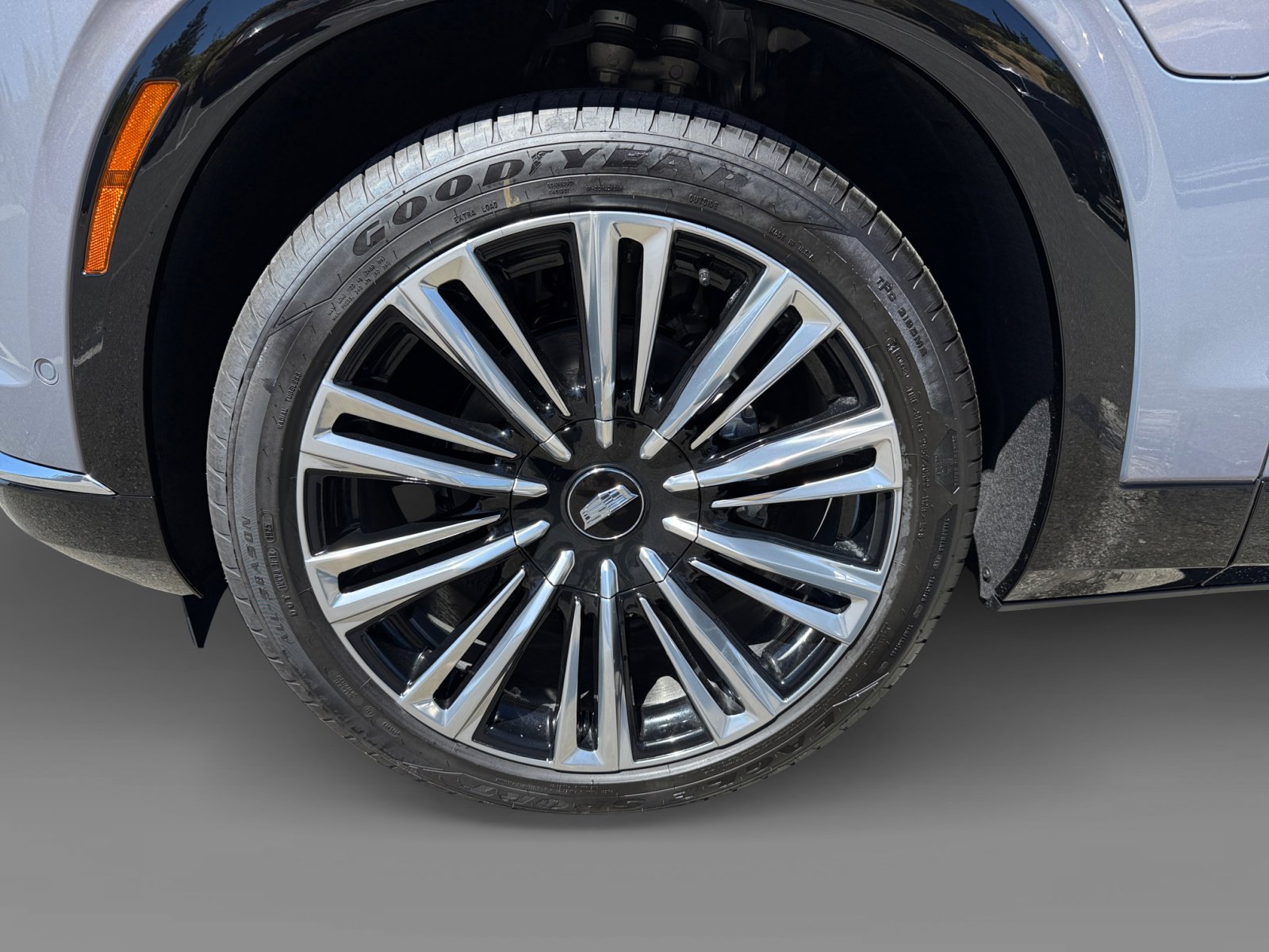 New 2026 Cadillac Vistiq Premium Luxury image 9