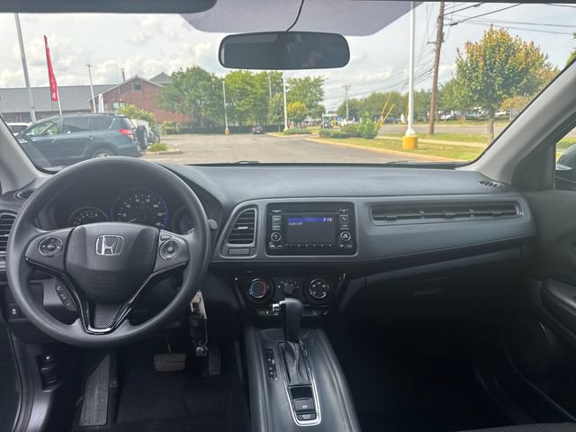 Used 2018 Honda HR-V LX image 14