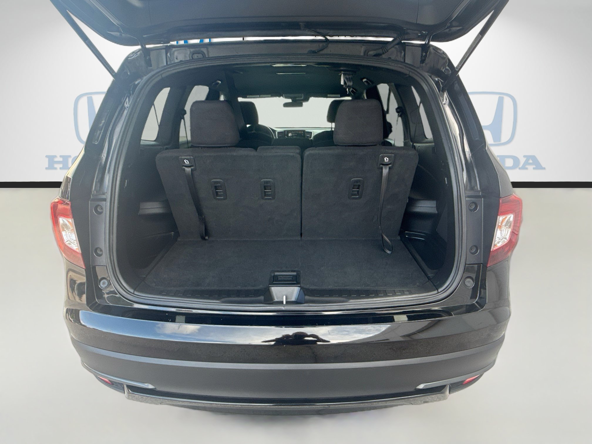 Certified 2022 Honda Pilot Sport image 26