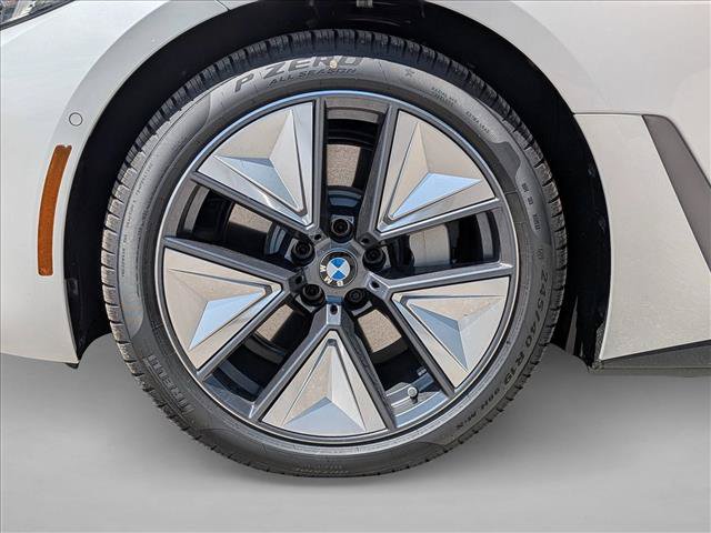 Used 2026 BMW i4 xDrive40i w/ Premium Package AWD/4WD image 10