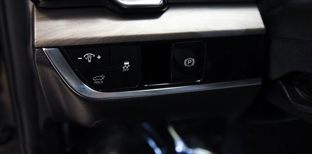 Used 2024 Kia Sportage X-Line w/ X-Line Premium Package image 16