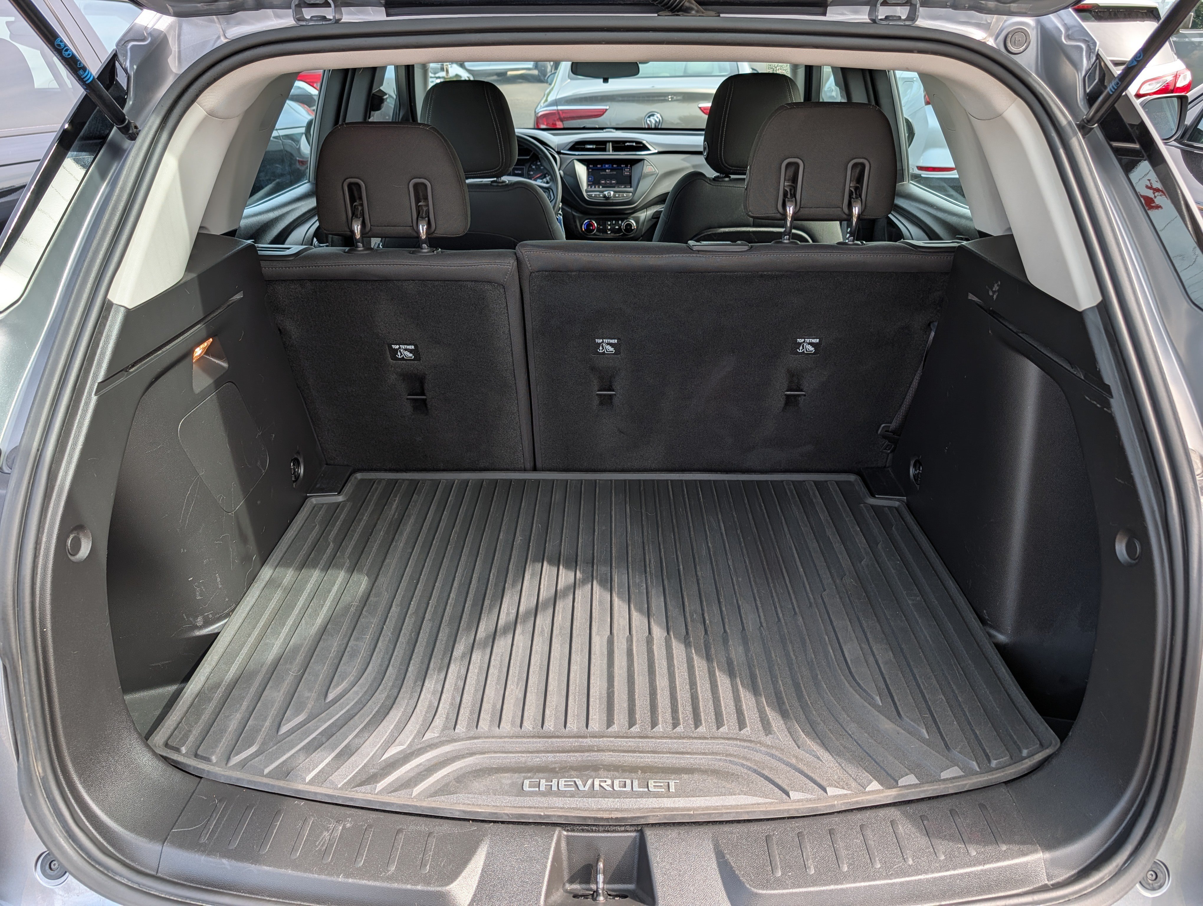 Used 2021 Chevrolet TrailBlazer LS AWD/4WD image 18