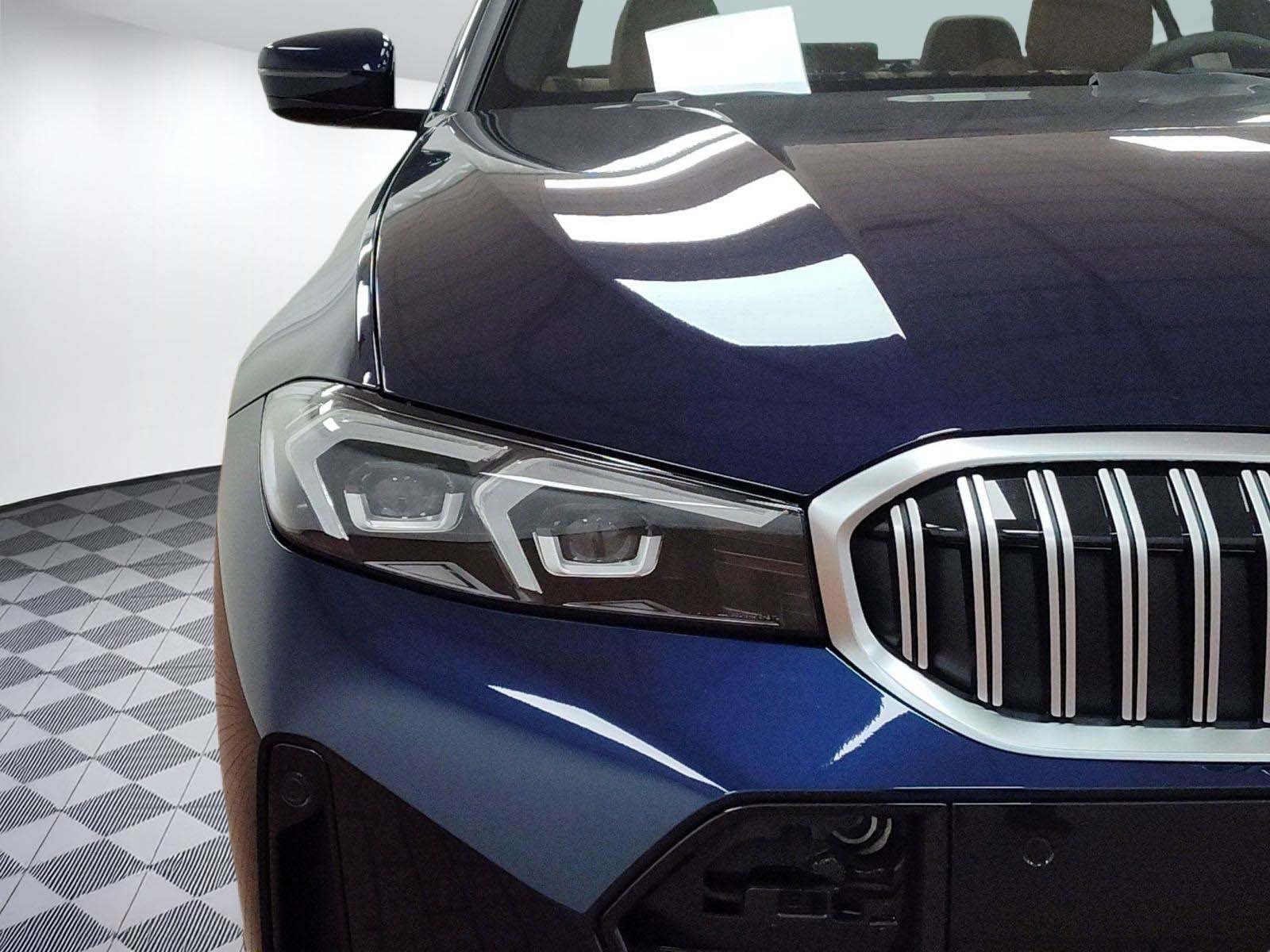 New 2026 BMW 330i xDrive Sedan w/ M Sport Package image 10