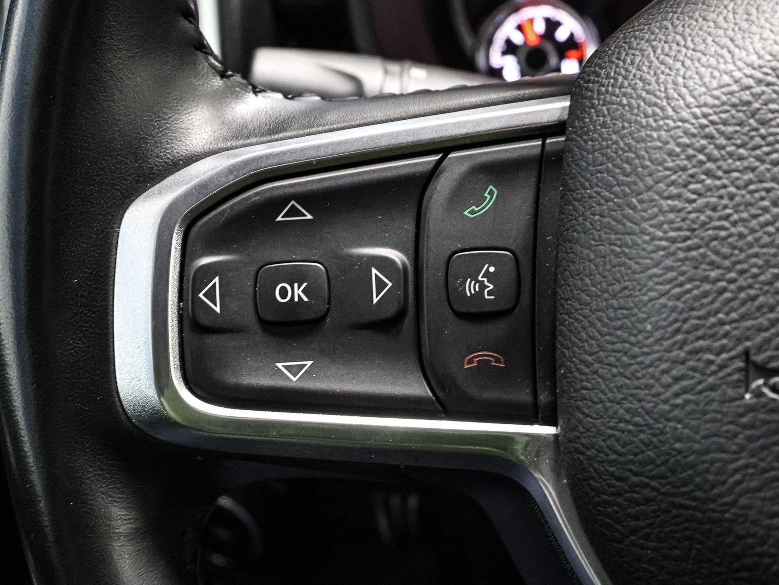 Used 2023 RAM 1500 Laramie image 36