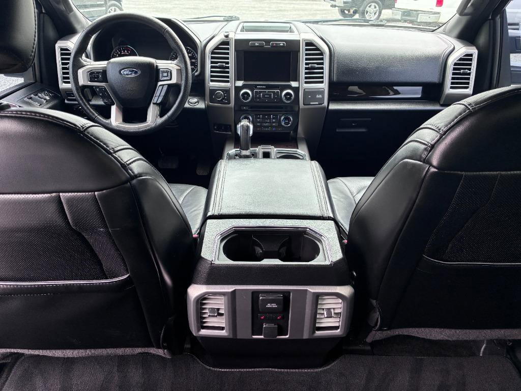 Used 2015 Ford F150 Platinum w/ Equipment Group 701A Luxury image 9