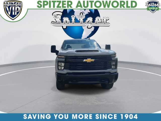 Used 2024 Chevrolet Silverado 3500 W/T AWD/4WD image 3